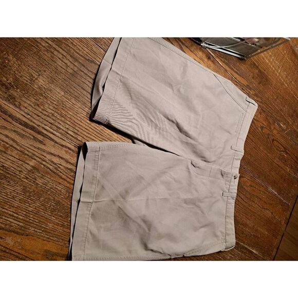 Polo Ralph Lauren Blue Label Men’s Size 44 Classic Fit Khaki Flat Front Shorts - Picture 1 of 4